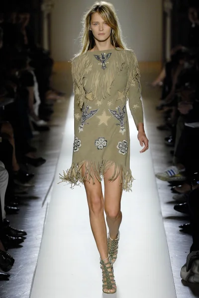 Look 14